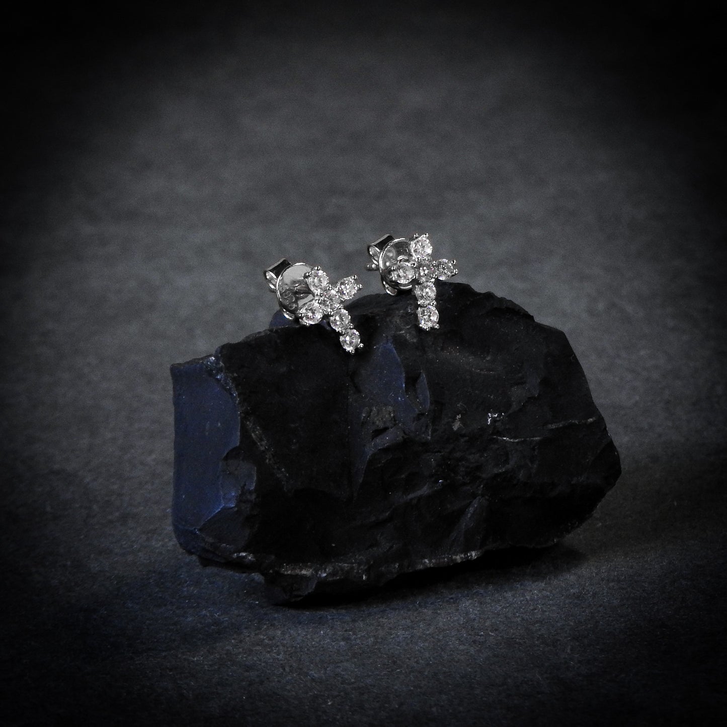 Mini Cross Earrings Plata