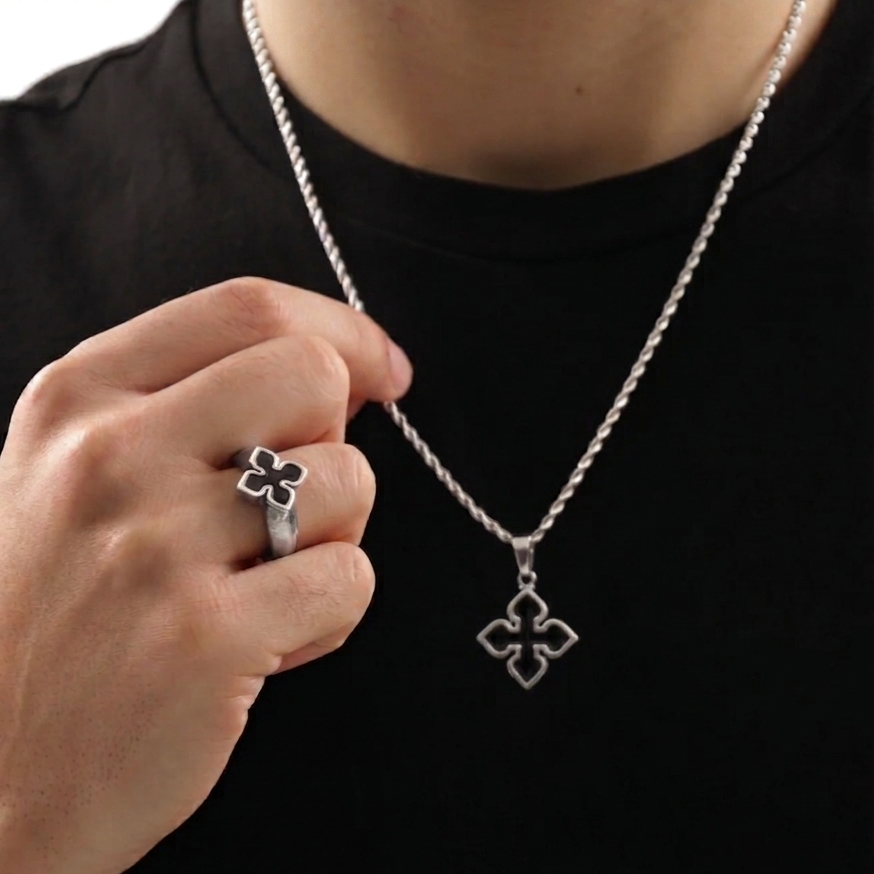 Anillo Black Flower Plata - Gold Dealers