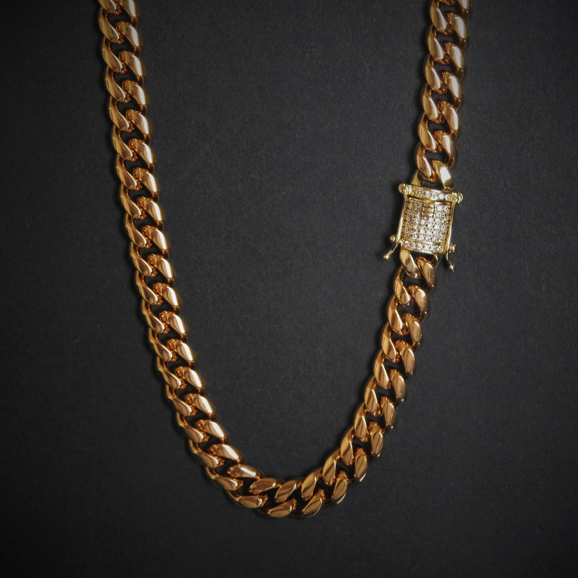 Iced clasp cuban 18K - Gold Dealers