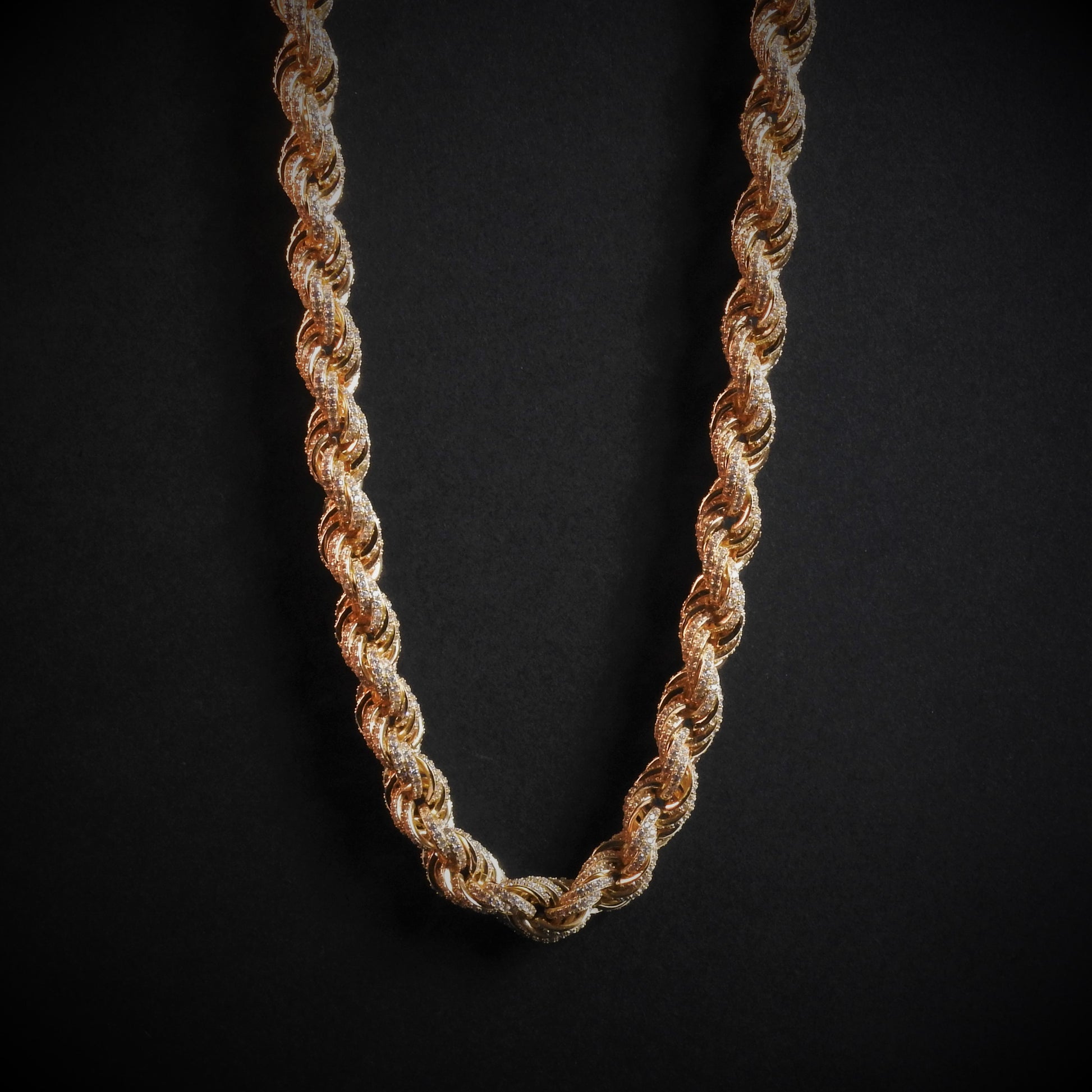 Iced rope chain - Gold Dealers