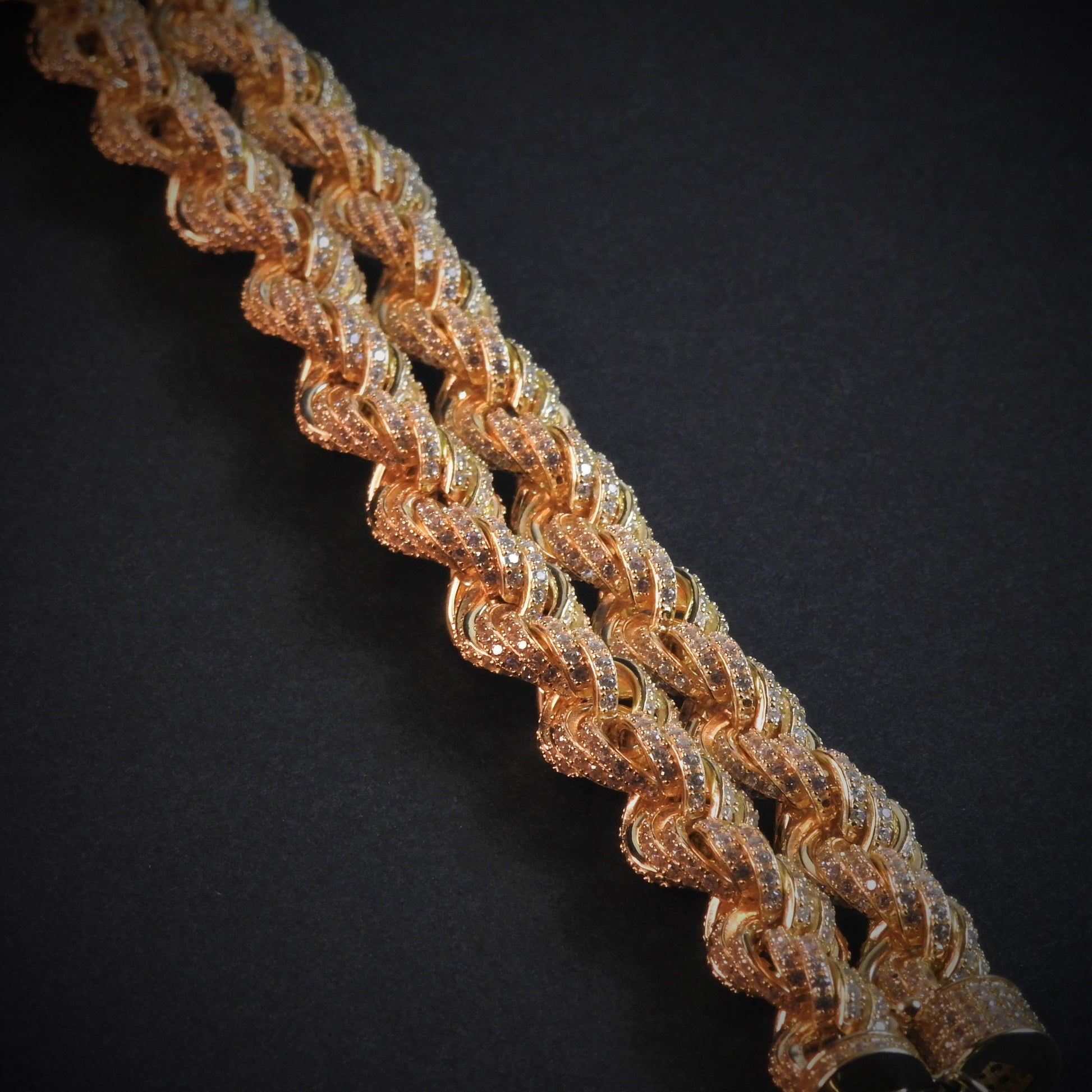 Iced rope chain - Gold Dealers